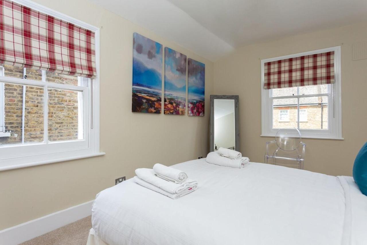 Quaint 2 Bedroom Flat - 9 Minutes Walk To Vauxhall Tube ลอนดอน ภายนอก รูปภาพ